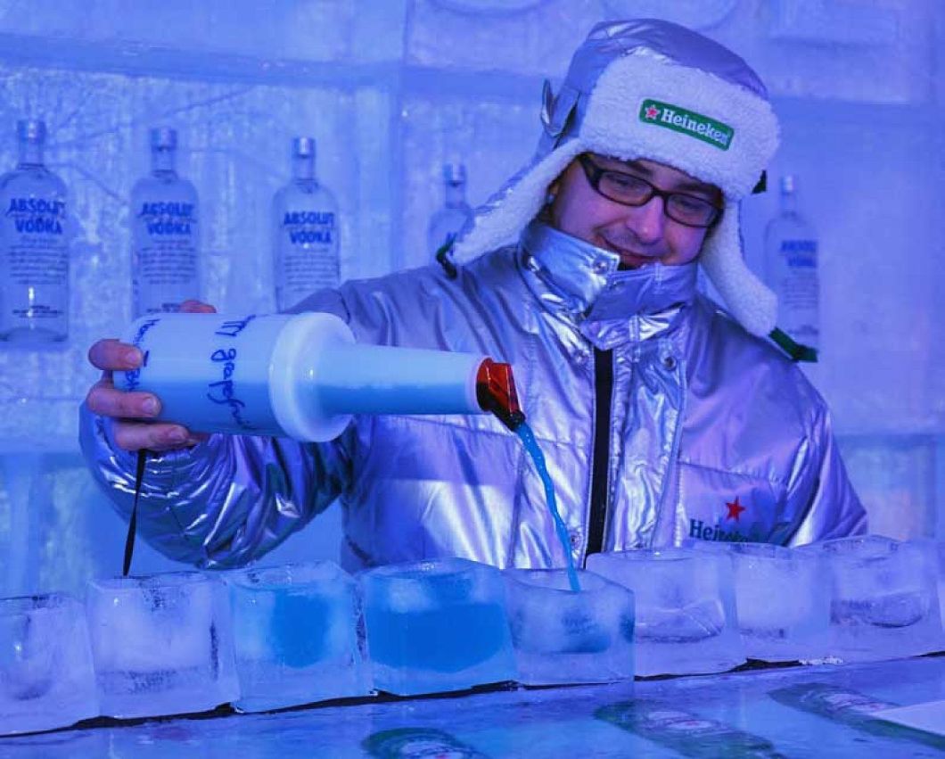 Prague Karlove Lazne Ice Pub vodka drinks-resize_karlovy-lazne-prague-nightlife-vodka-drinks.jpg